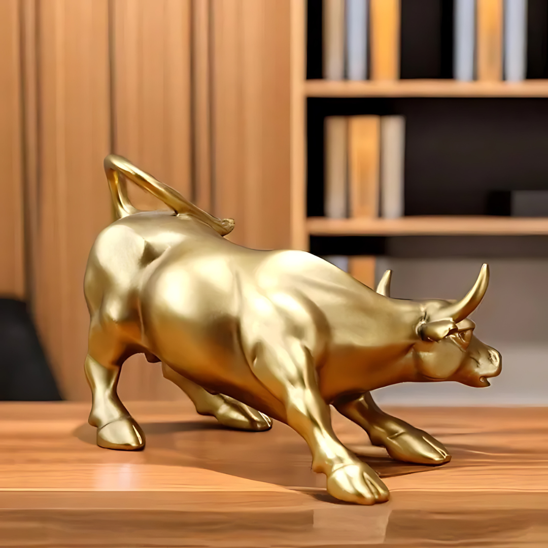 Bull Market Fortune Statue